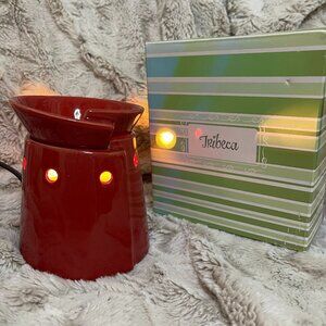 NWT Scentsy Tribeca warmer